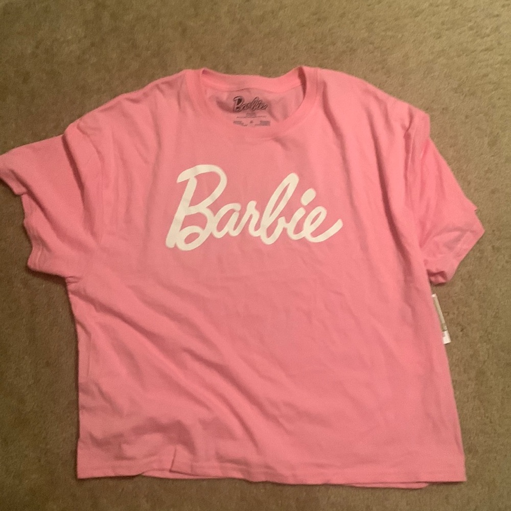 Barbie T-Shirt Short Sleeve Pink T-Shirt Size XL NWT